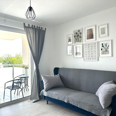 Sdh 1 Radzymin Comfortable Apartment Near Warsaw Екстер'єр фото