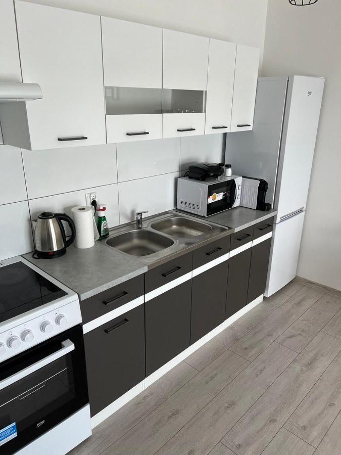 Sdh 1 Radzymin Comfortable Apartment Near Warsaw Екстер'єр фото