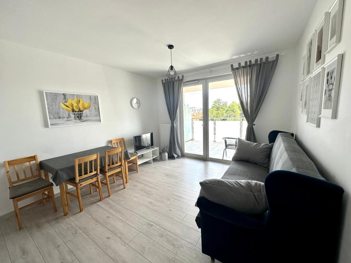 Sdh 1 Radzymin Comfortable Apartment Near Warsaw Екстер'єр фото