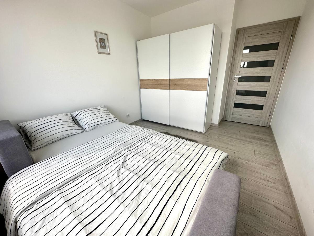 Sdh 1 Radzymin Comfortable Apartment Near Warsaw Екстер'єр фото